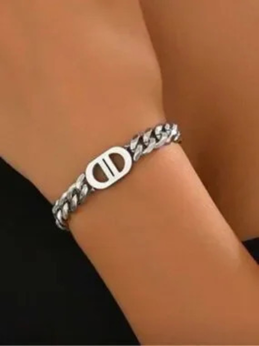 Silver Cuban Link Bracelet with Oval Emblem